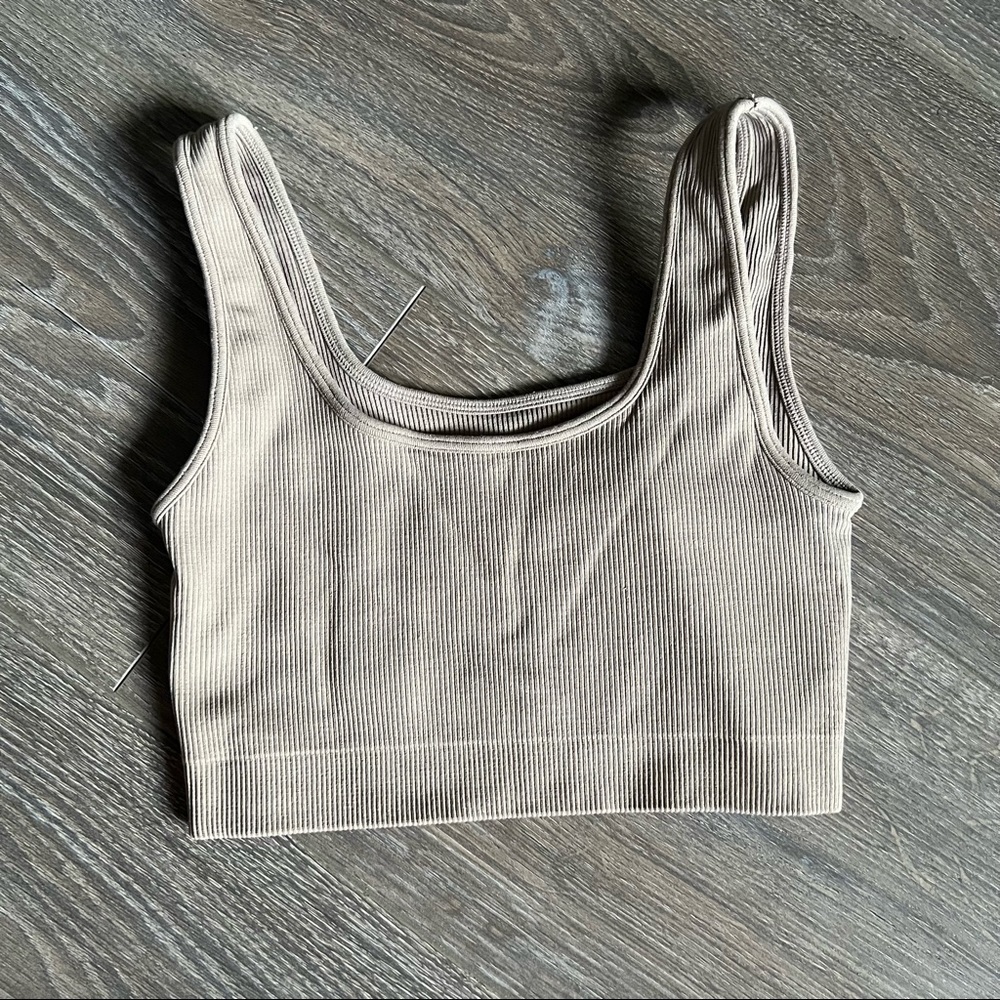 Set Active Workout Top - image 3